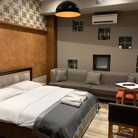 Guest House People Korcza Zewnętrze zdjęcie